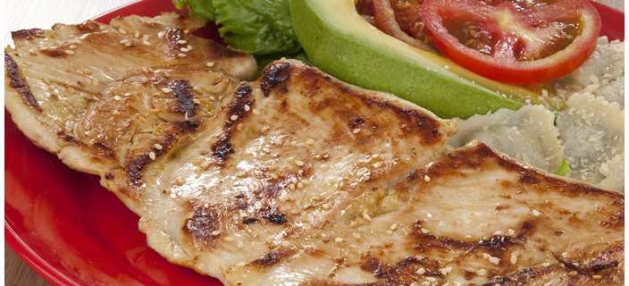 Rico y saludable… Pechuga de pollo con ajo estilo Griego | Recetas de  cocina Fáciles, Rápidas y Saludables